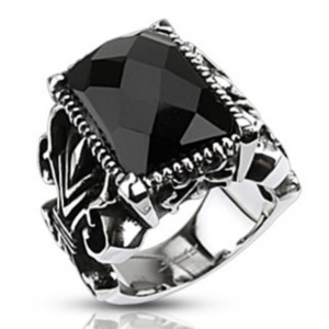 Bague Gothique Acier Inoxydable et Onyx Noire