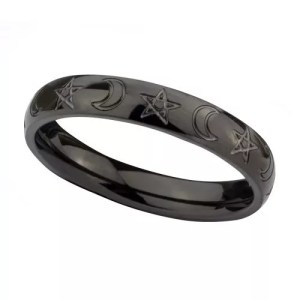 Bague noire lunes et etoiles