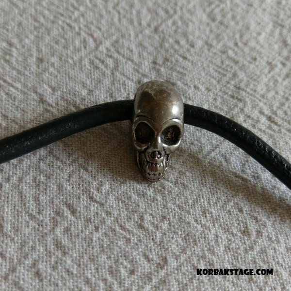 Bracelet Cuir Skull Artisanal KorbaKStage